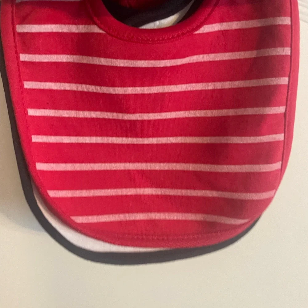 🦄NWT 5 pack Bibs
